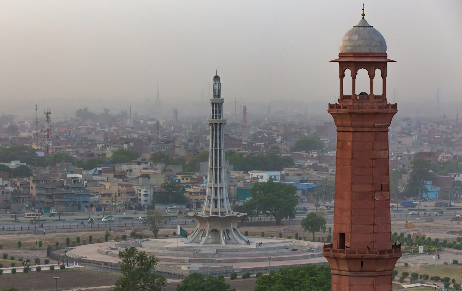 Explore Lahore’s Historical Places with Sher Brother Rent a Car